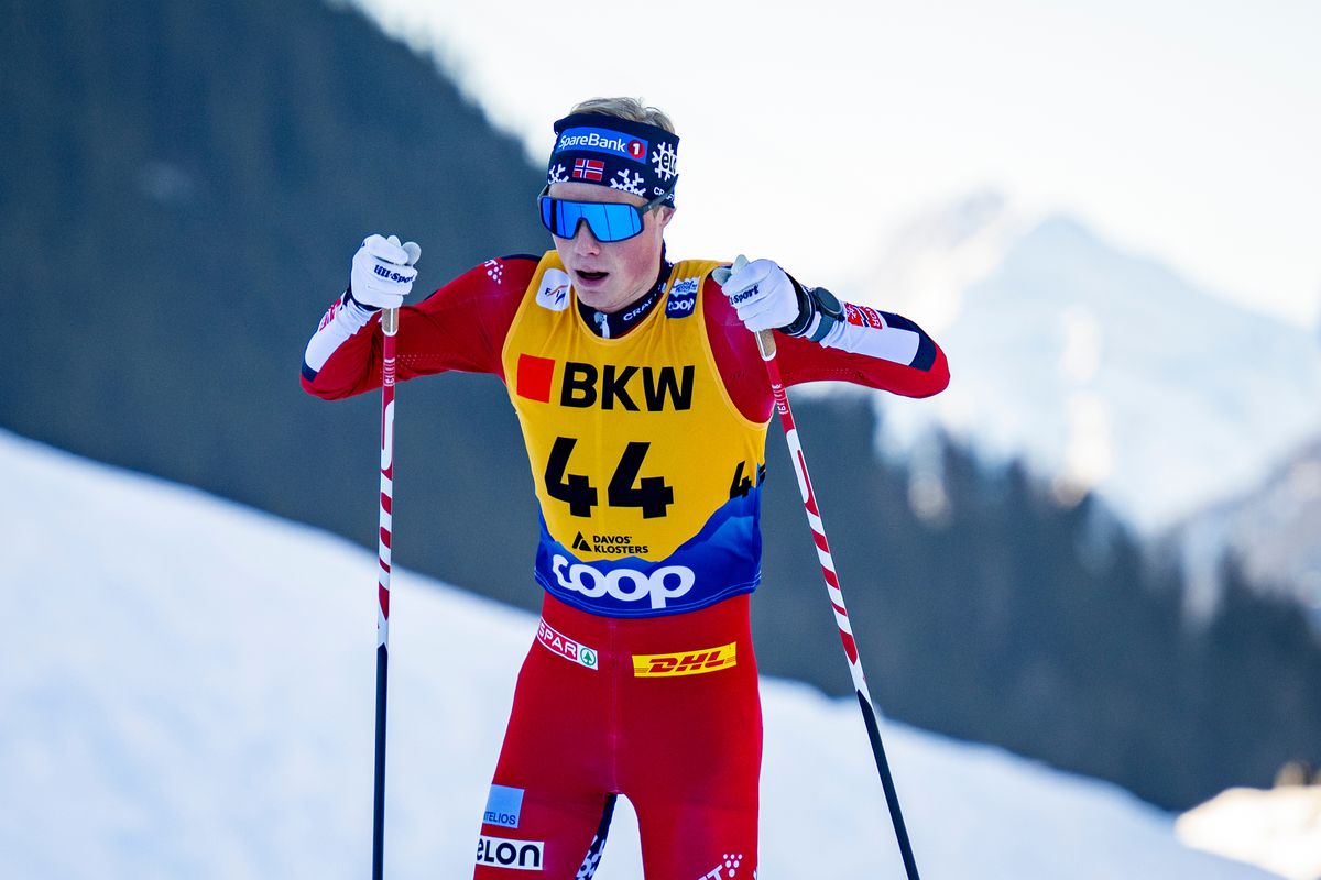 Svetový pohár: Nórski bežci na lyžiach si podmanili preteky, obsadili až prvých päť miest