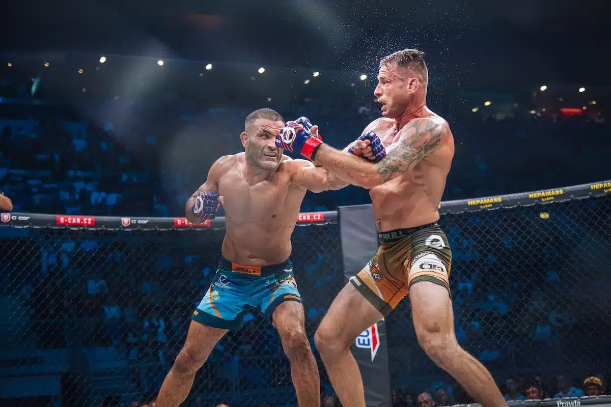 V Európe ešte neprehral. Tento zápas so šampiónom Oktagonu teraz uzavrie jednu éru
