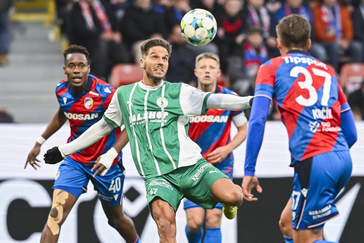 Slovenský futbalista pomohol Plzni k víťazstvu. Liberec sa od prehry zachránil v posledných minútach