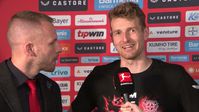 VIDEO Kapitán Leverkusenu perlil v slovenčine: Je radosť hovoriť ***, ktorým nik nerozumie