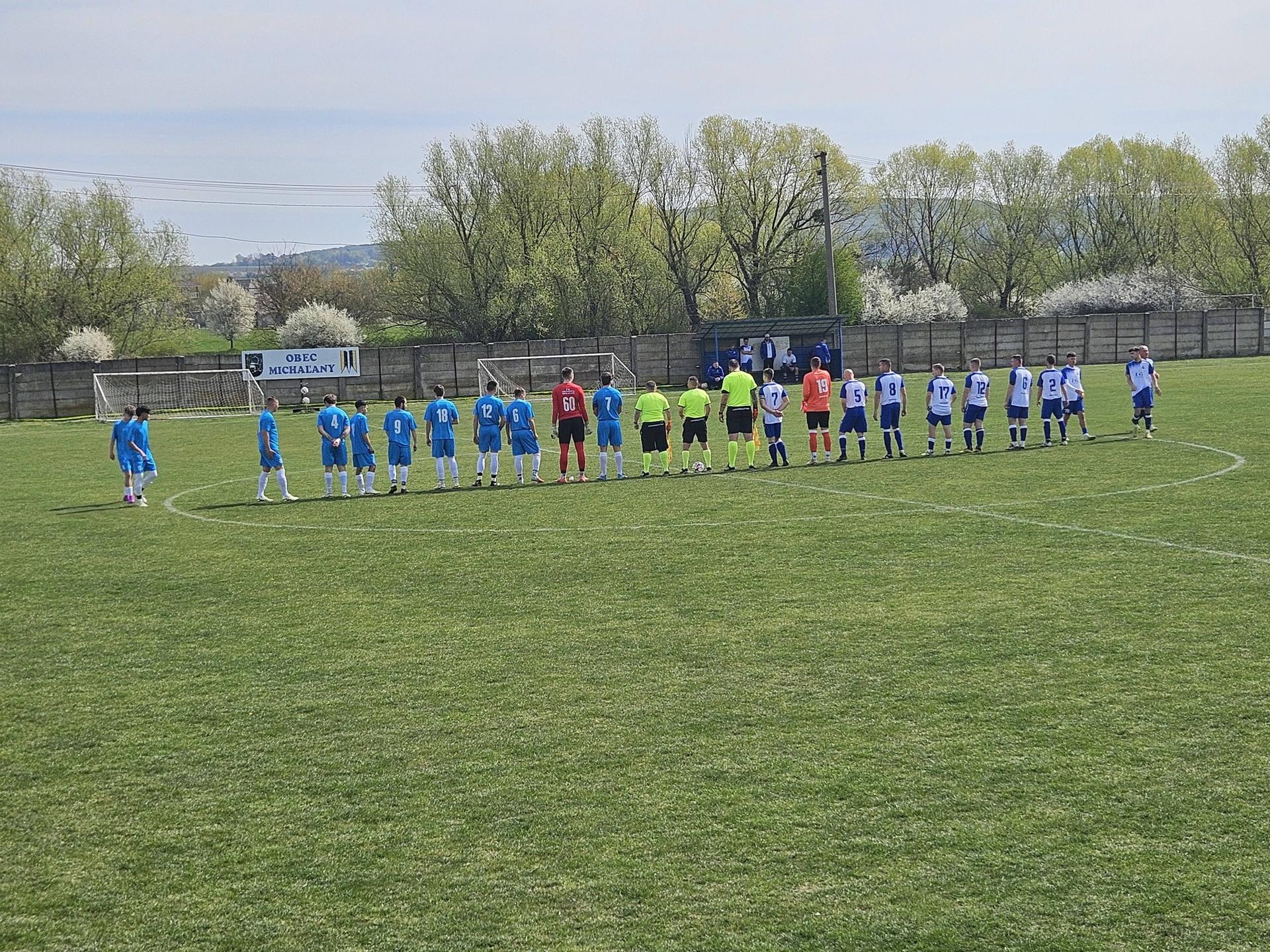 Zo zápasu FK TJ Lokomotíva ŠM Michaľany. Zdroj - facebook.com/TJ Tokaj Slovenské Nové Mesto