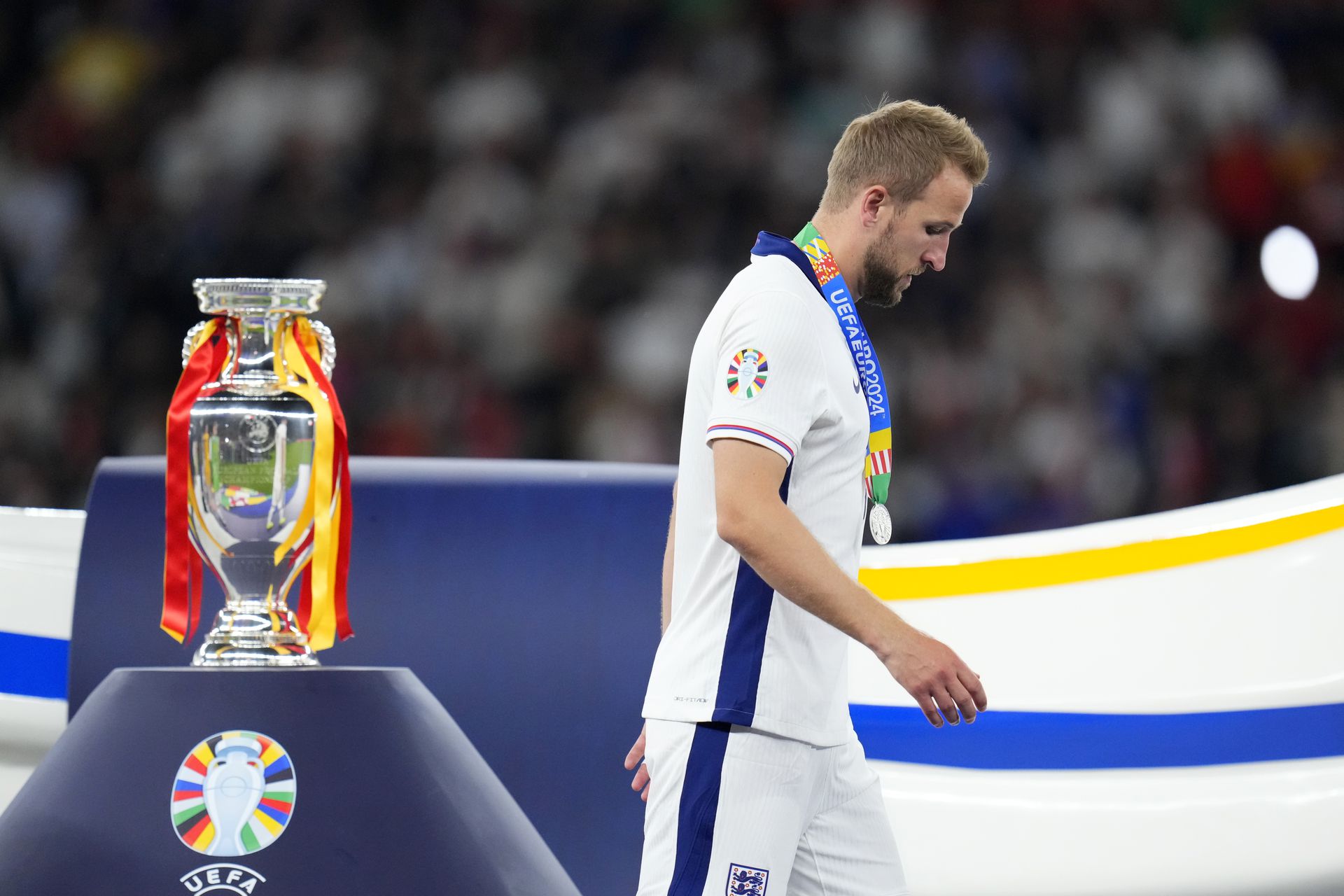 Harry Kane po prehre vo finále EURO 2024. Zdroj: SITA/AP