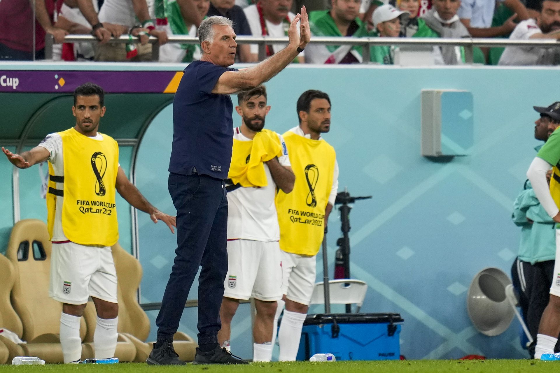 Carlos Queiroz ako hlavný tréner na lavičke Iránu na MS 2022 v Katare.
Zdroj: SITA/AP