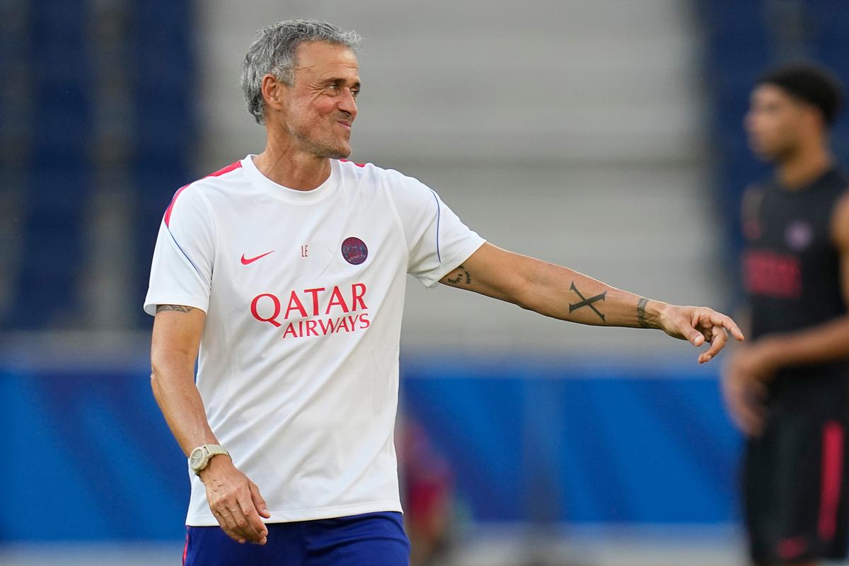 Nová posila zažiarila, no favorit zakopol. Luis Enrique po dvoch inkasovaných góloch úprimne o PSG