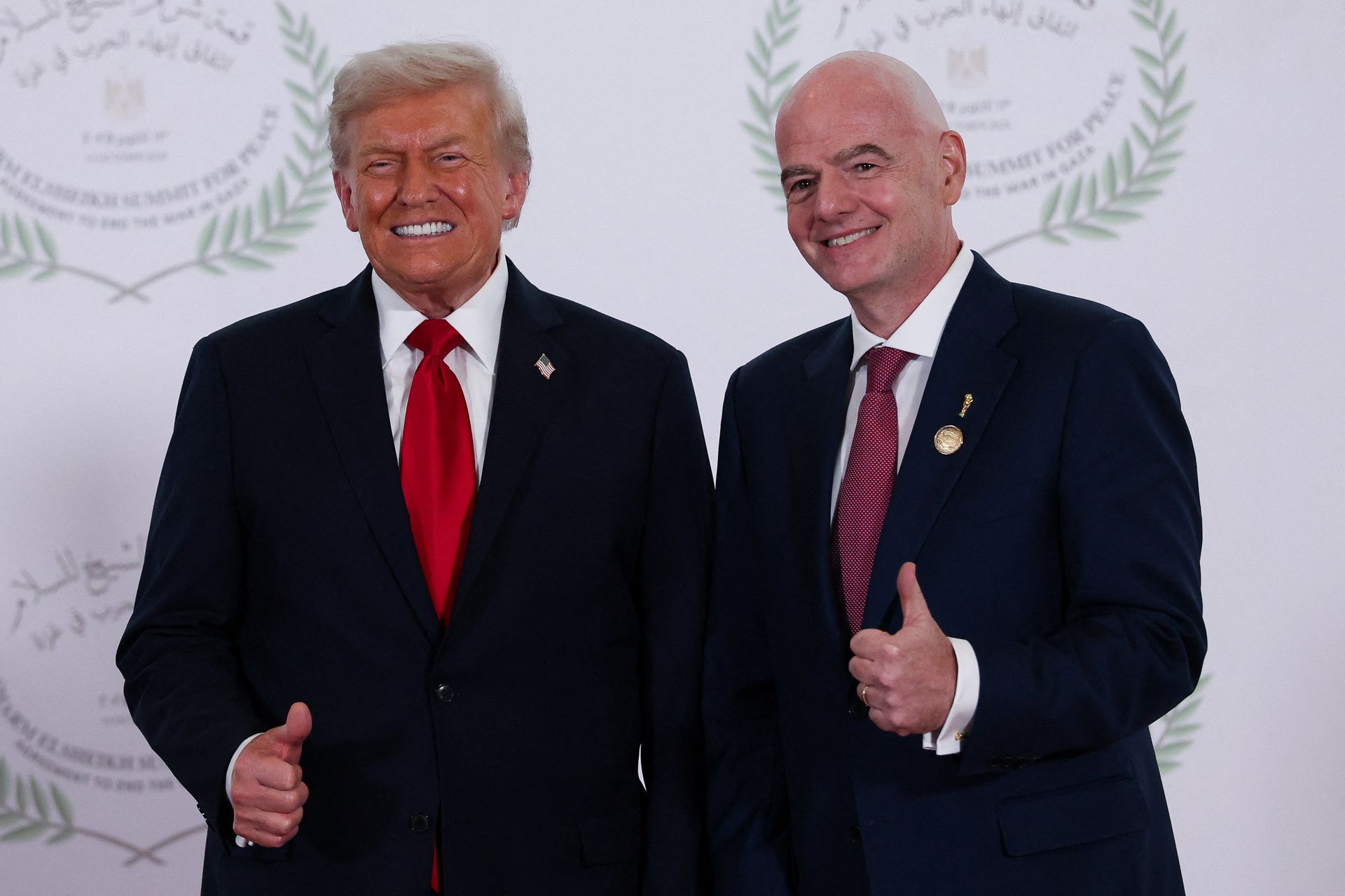 Donald Trump a Gianni Infantino. Zdroj: SITA/AP
