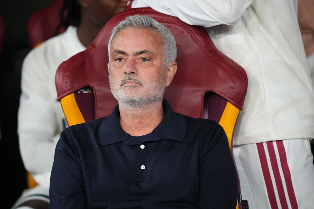 Behá si voľne a bez hanby. José Mourinho zúril po treste pre Viníciusa: Je to normálne?!
