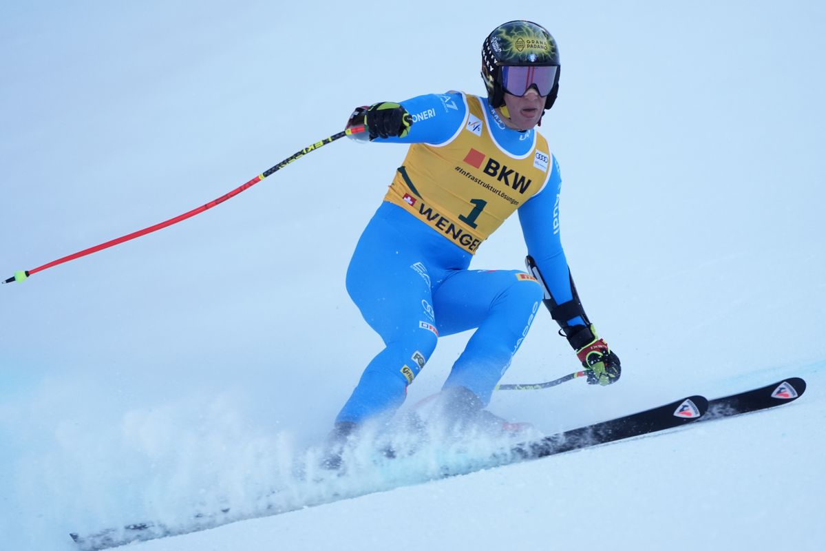 Tradícia tejto sezóny pokračuje. Taliansky pretekár oslavuje premiérové víťazstvo