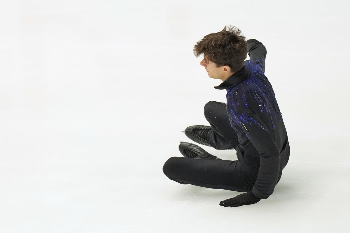 Adama Hagaru mrzí veľká chyba. Vo voľnej jazde ju chce napraviť