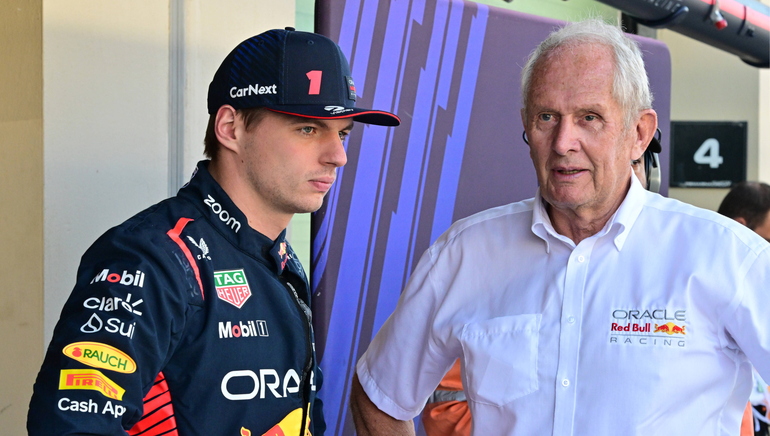 Helmut Marko sa vyjadril k možnému nahradeniu Hamiltona Verstappenom: Max má dobrú pamäť