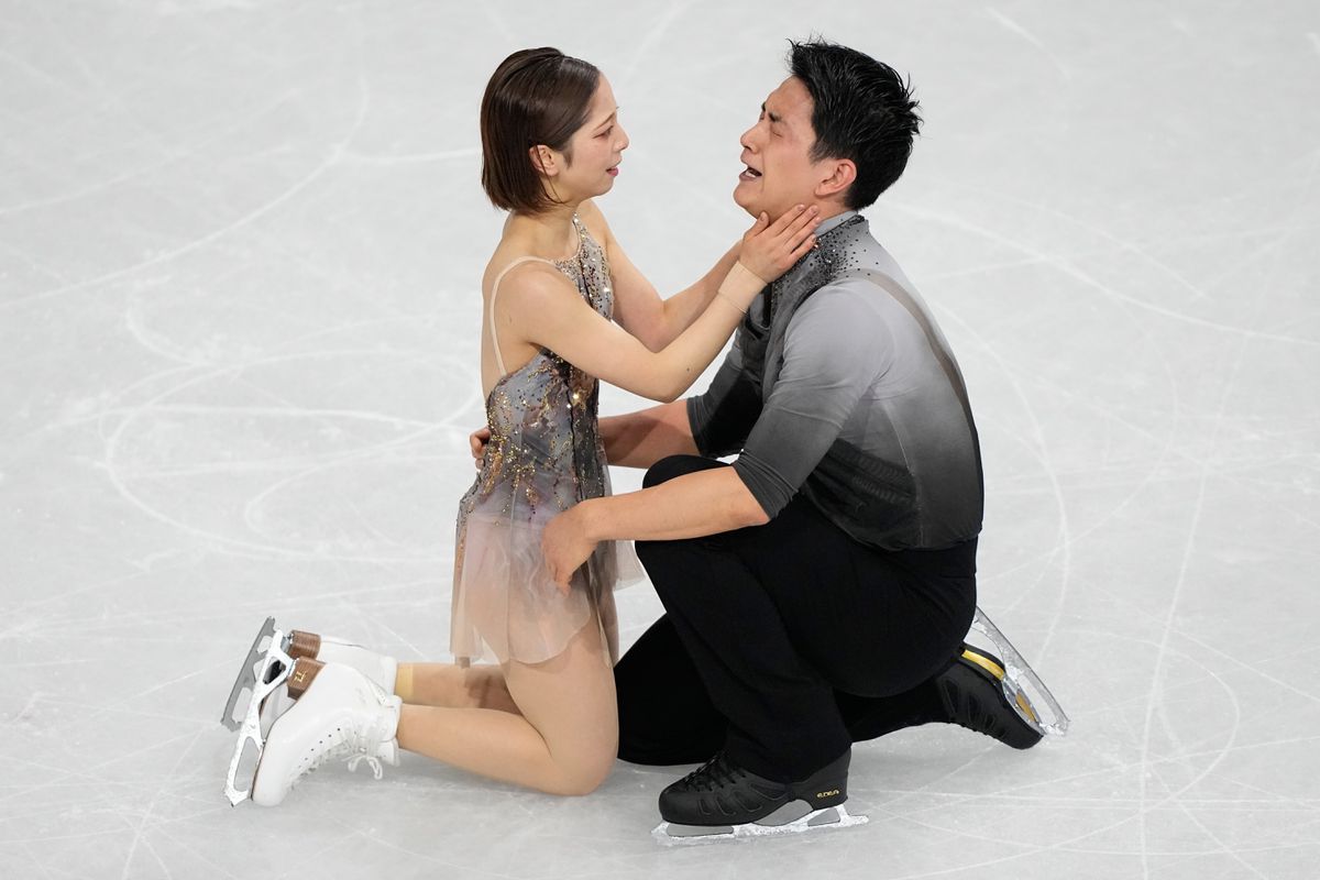 Japonská dvojica predviedla jazdu snov. Z piateho miesta sa katapultovala na olympijský trón