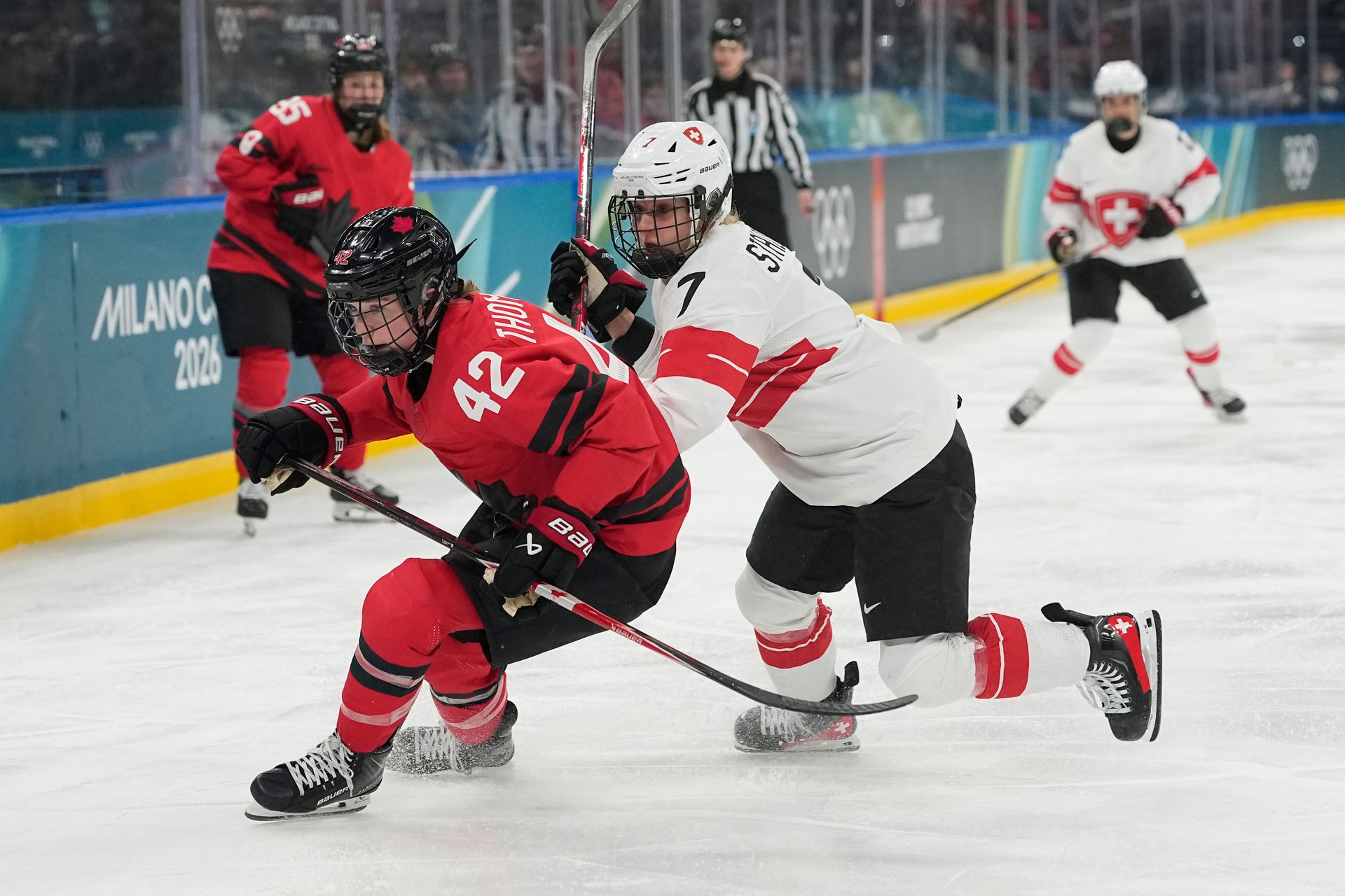 Kanada - Švajčiarsko / ZOH 2026. Zdroj: SITA/AP