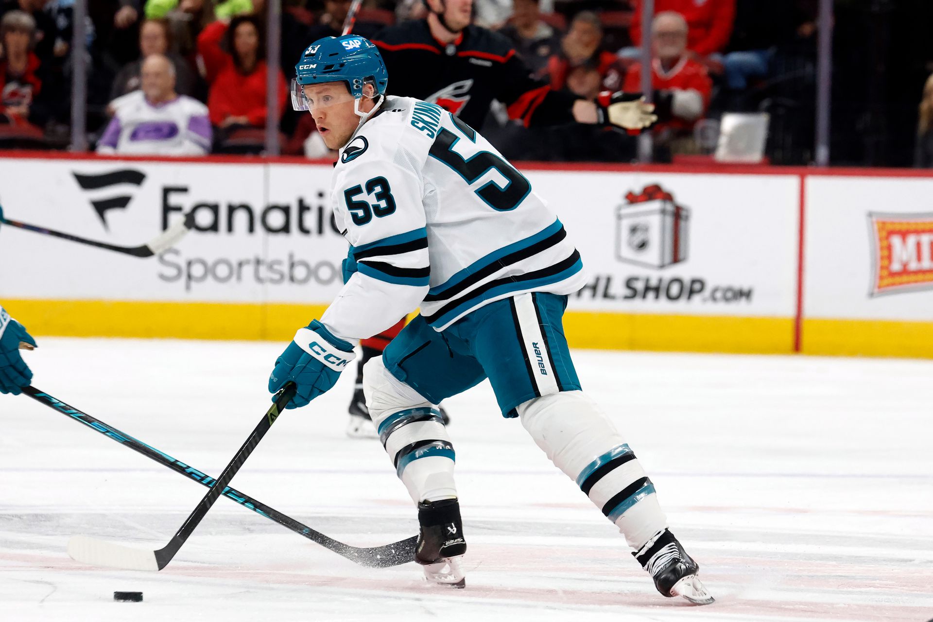 Jeff Skinner. Zdroj: SITA/AP