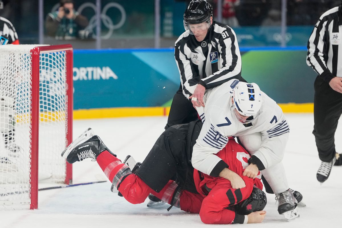 Rázna stopka pred duelom, ktorý zaujíma aj Slovákov! Francúzi suspendovali svojho obrancu
