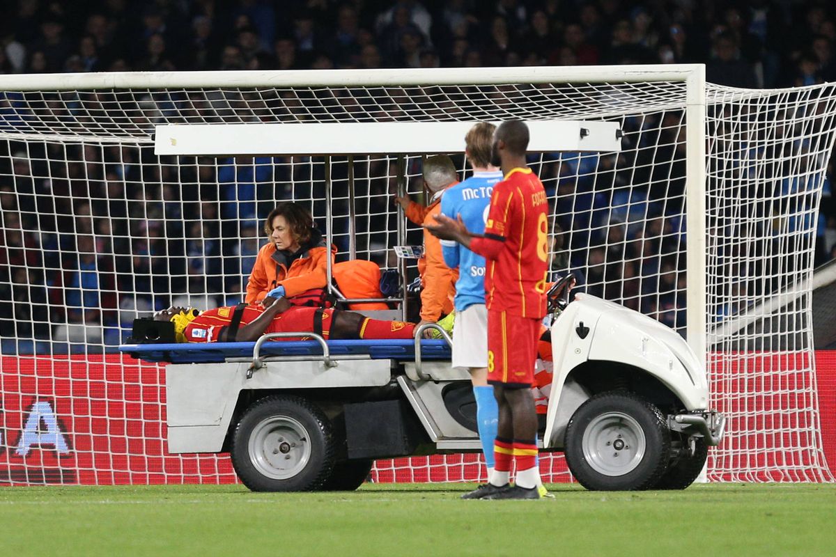 Šťastný koniec pre hráča, ktorého zachraňovali v Neapole. Stihol aj narodenie prvej dcéry