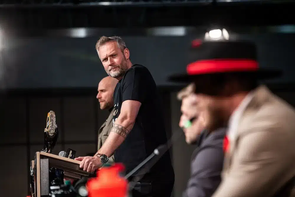 Ondřej Novotný pochválil nové vedenie konkurenčnej organizácie. Takto mali zmeniť výplaty bojovníkov