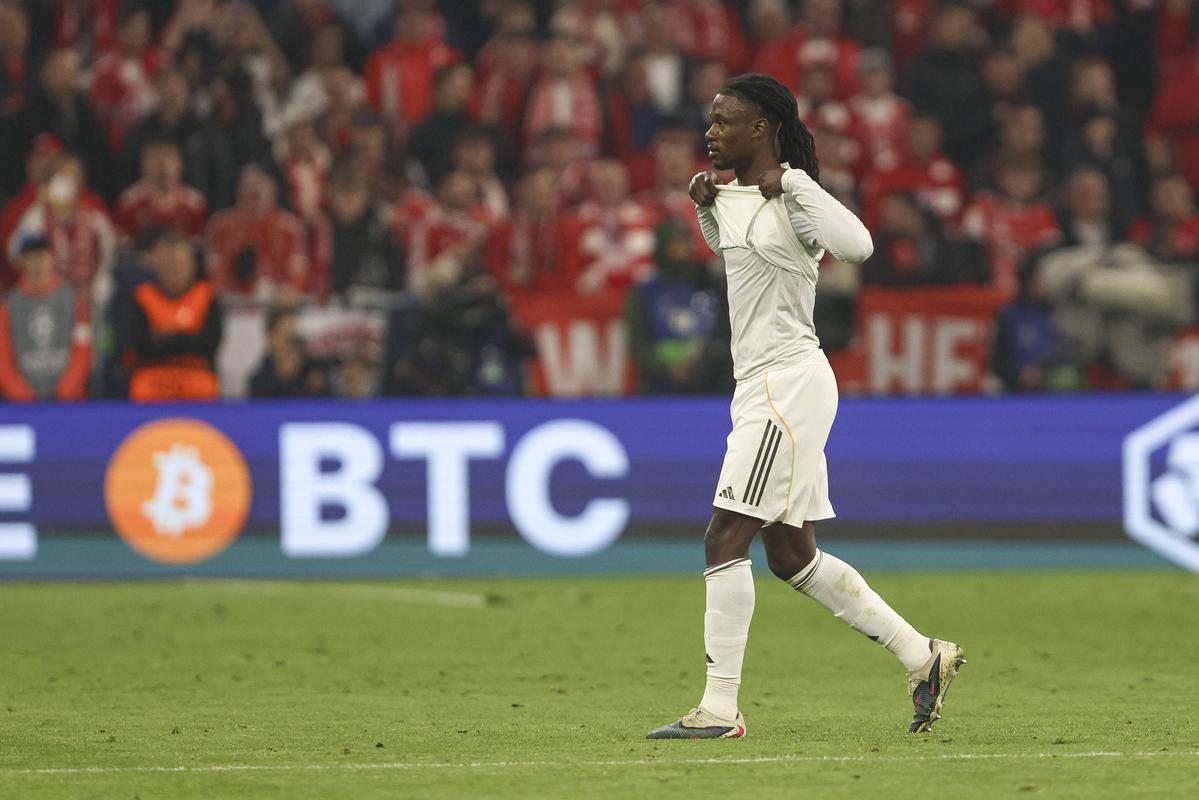 Liga majstrov: Bayern postúpil cez Real, Atlético a PSG do semifinále, Camavingovo vylúčenie vyvolalo kontroverziu