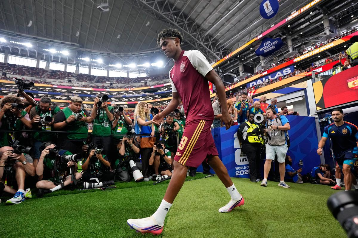 Poplach pred finále MS vo futbale. Lamine Yamal netrénoval s tímom