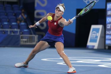 WTA Cincinnati: Češka Vondroušová postúpila do 3.kola, svetová jednotka stratila iba gem
