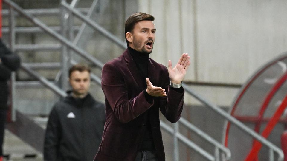 Górnik Zabrze naďalej dominuje v Ekstraklase, vyhral napriek ...