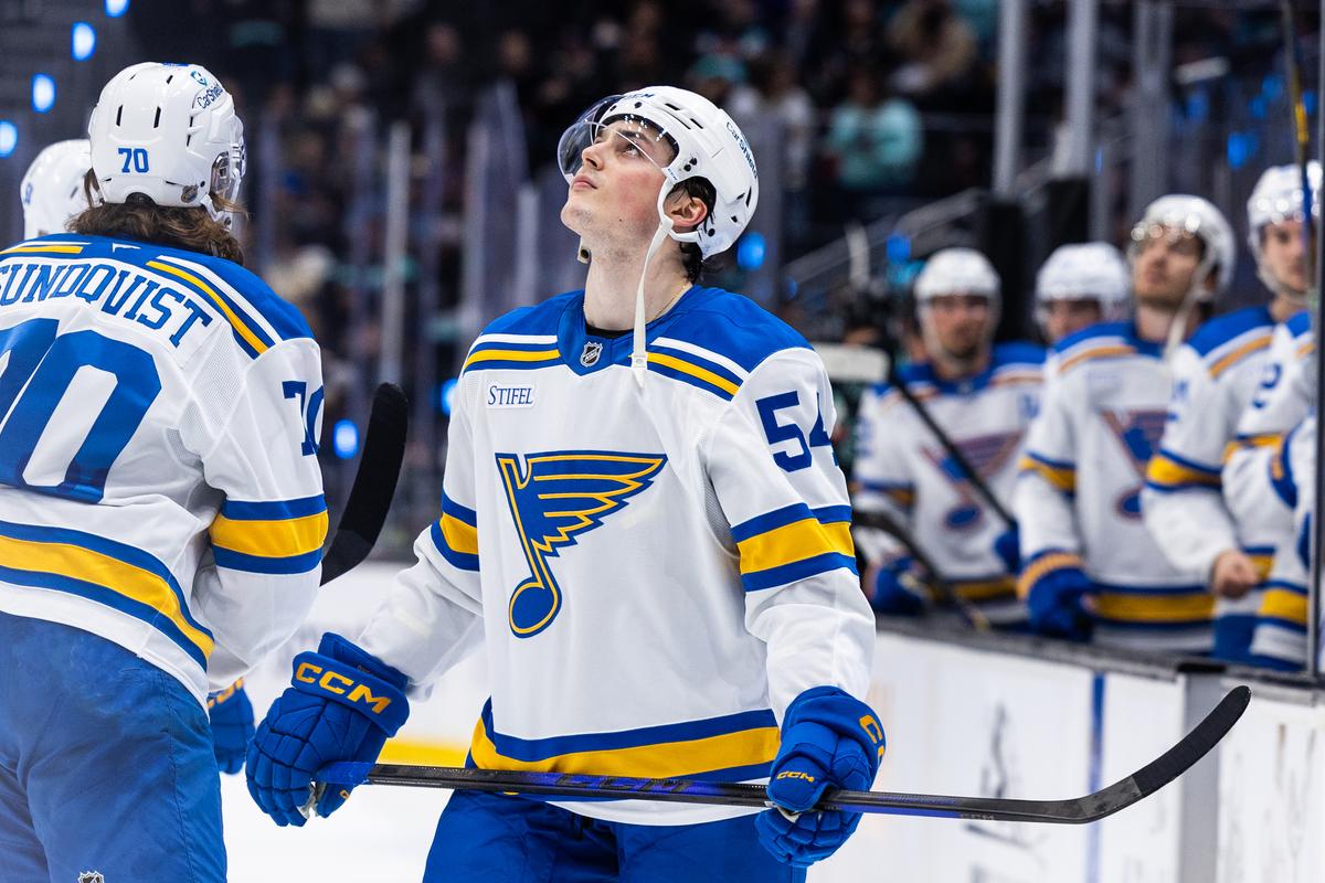 Neúprosný boj s časom. Skrátená príprava v NHL stavia Dalibora Dvorského do zložitej pozície