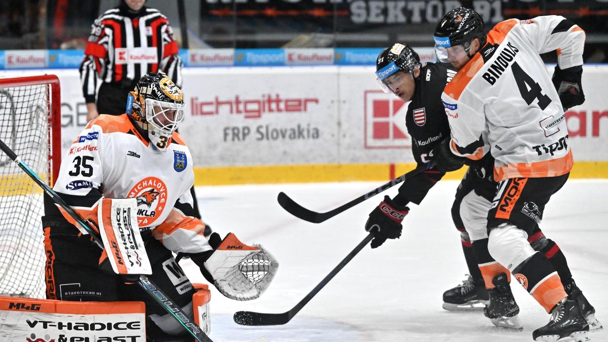 Žilina takes Tipsport liga lead as Slovan falls
