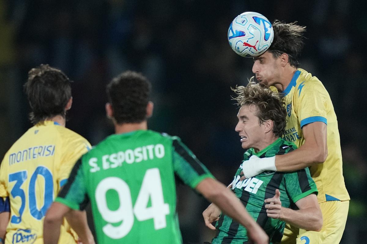 Bobček opäť len vysedával na lavičke. Frosinone to zvládlo aj bez jeho pomoci