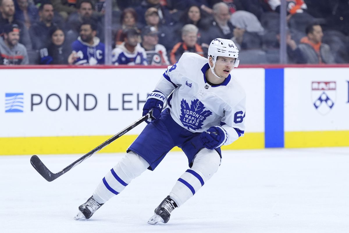 Český útočník napriek špekuláciám ostáva v NHL. Vybral si tím, v ktorom pôsobil aj Pavol Demitra