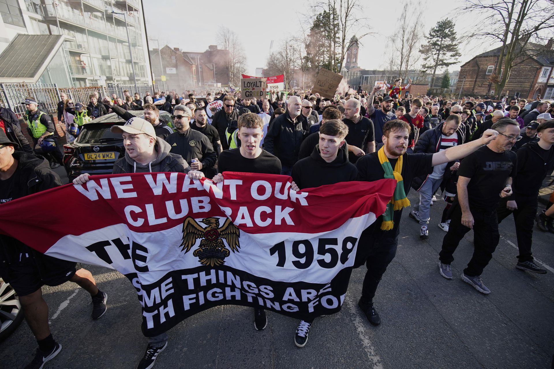 Fanúšikovia Manchestru United. Zdroj: SITA/AP