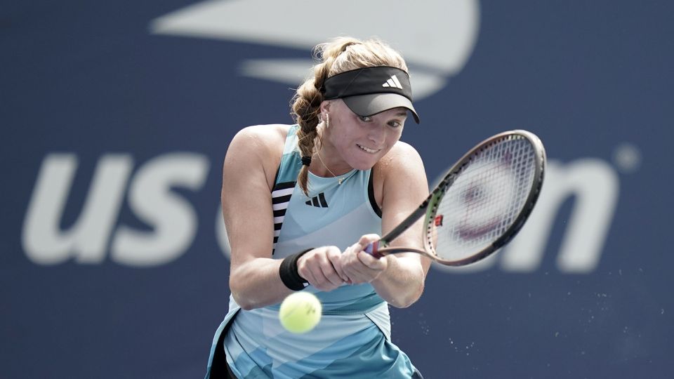 WTA Osaka: Americká tínedžerka oslavuje prvý titul, vo finále zdolala nasadenú jednotku