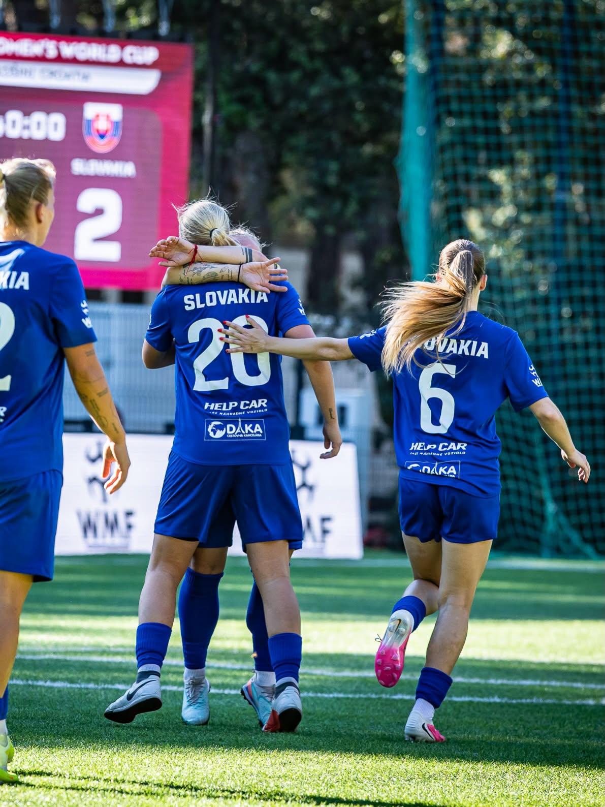 Slovenské reprezentantky - malý futbal. Zdroj: facebook.com/SZMFmalyfutbal