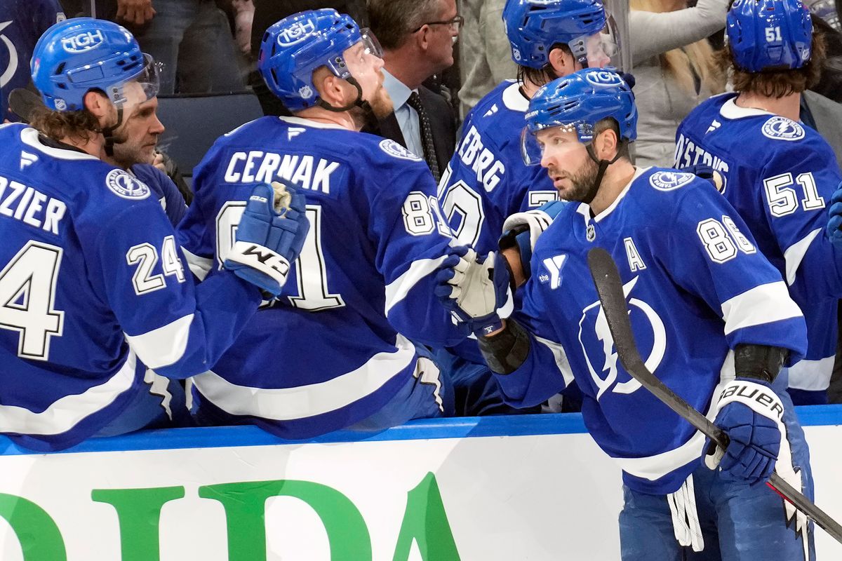 Černákov skúsený kolega z obrany ešte nekončí. Zmluvu predĺžil o niekoľko sezón