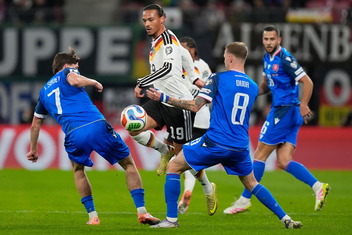 Všetci potenciálni súperi Slovenska semifinále baráže sú na tom podstatne horšie, vraví rebríček