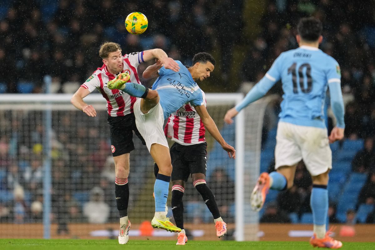 EFL Cup: Manchester City to zvládol aj v obmenenej zostave a postúpil do semifinále