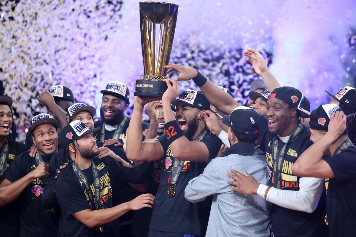 Pohár NBA: Neuveriteľné. Klub z New Yorku ukončil vyše polstoročie čakania na trofej