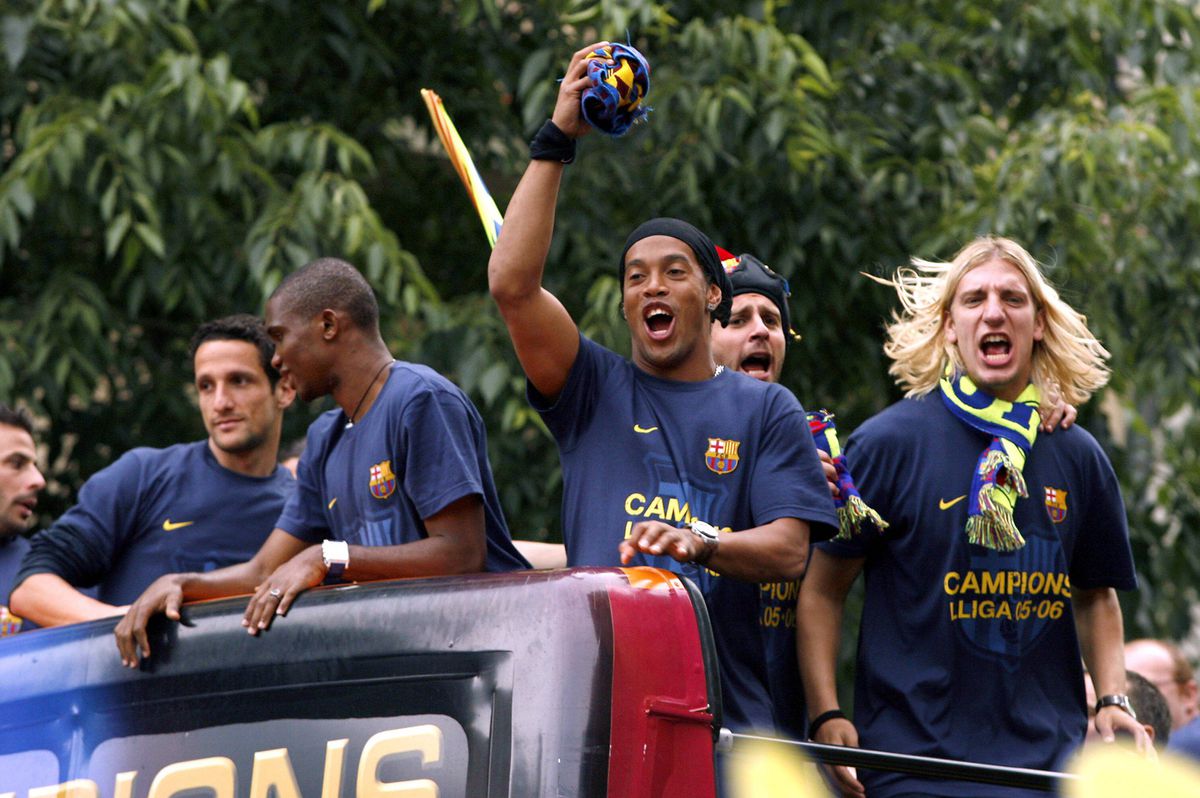 Bývalý hráč Barcelony spomína na ukončenie vzťahu: Ronaldinho alebo ja? Kúpil som jej letenku