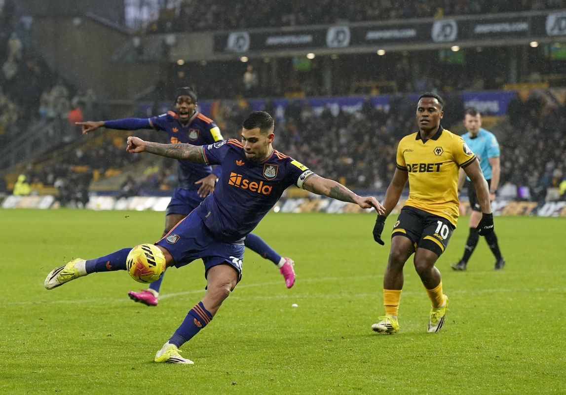 Wolverhampton sa začína rozbiehať, proti Newcastlu bodoval v štvrtom zápase za sebou