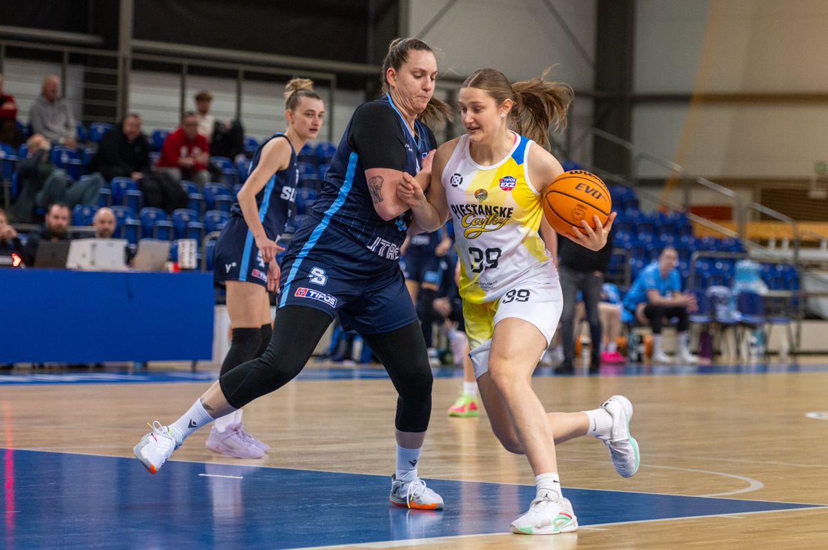 Piešťanské Čajky - BC Slovan Bratislava.
Zdroj: Piešťanské Čajky PR / Facebook