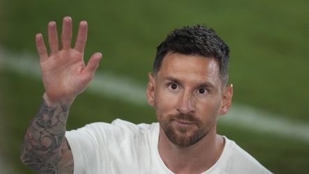 Lionel Messi sleduje na sociálnych sieťach len 4 kluby, jeden vás prekvapí. PSG odlajkol