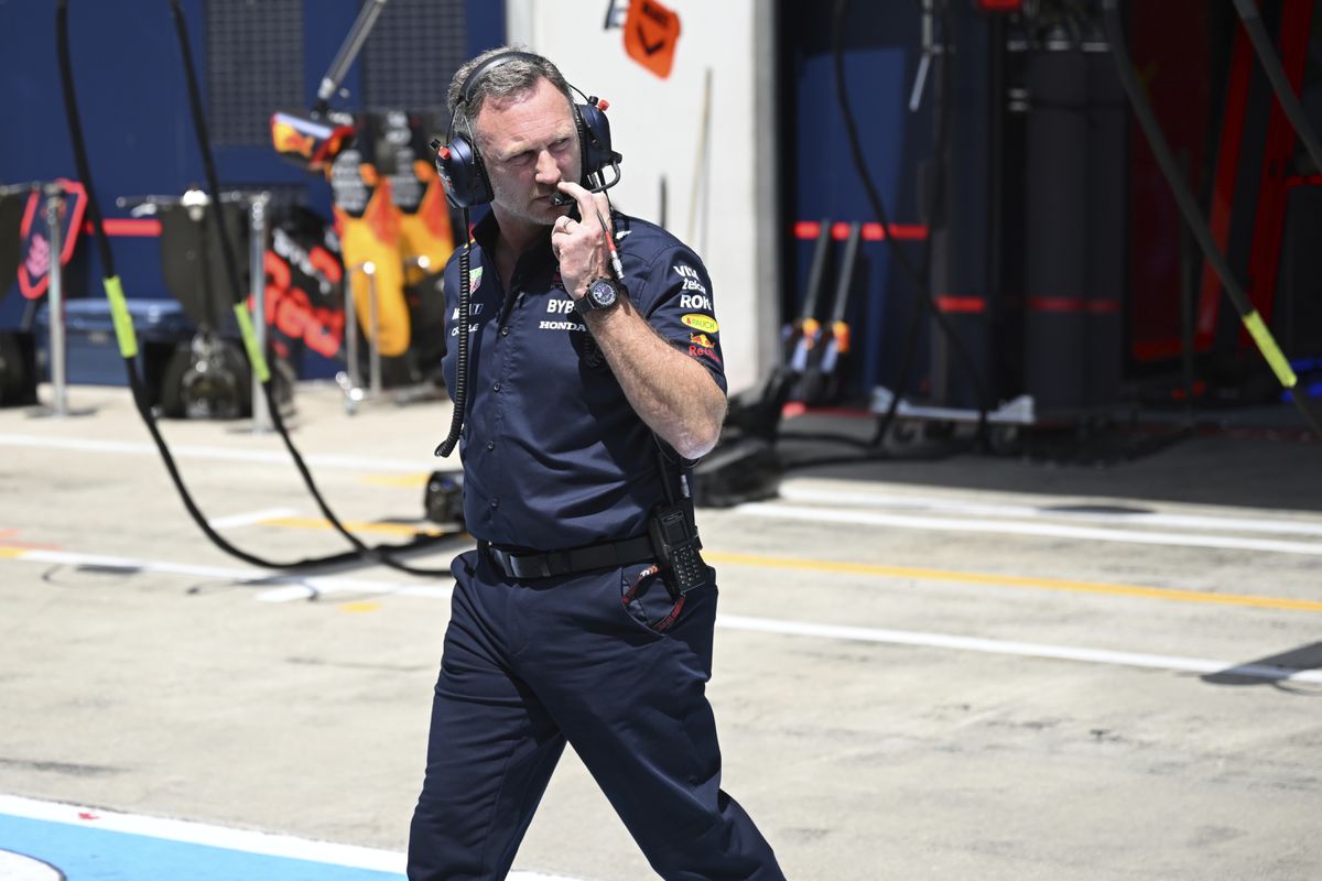 Bernie Ecclestone prehovoril o budúcnosti Christiana Hornera: Nevylúčil by som Ferrari