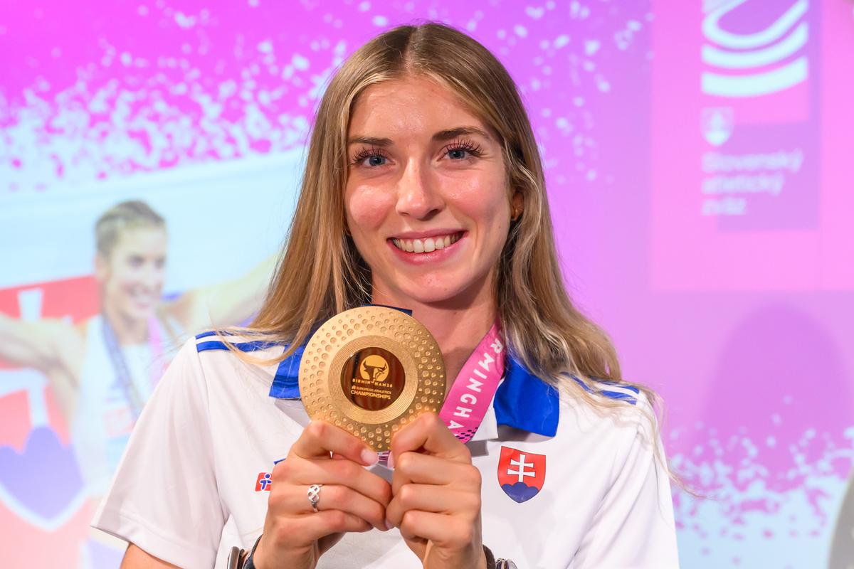 Zapletalová sa vrátila na Slovensko so zlatou medailou na krku: Splnila som si svoj sen
