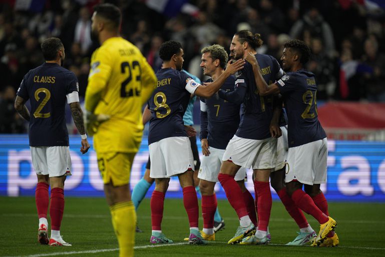 Les Français ont complètement démoli Gibraltar, un match nul contre le Kosovo a suffi aux Suisses pour progresser