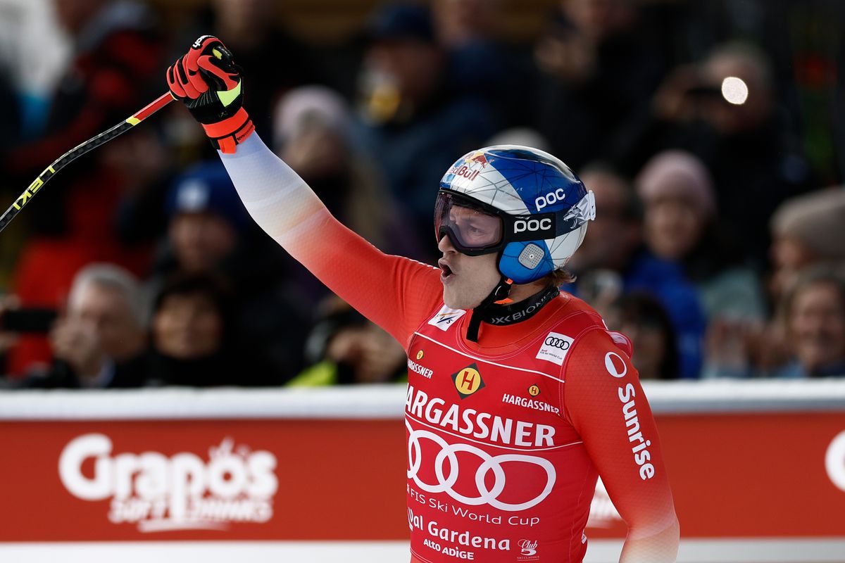 Svetový pohár: Jubilejný triumf švajčiarskej hviezdy. Odermatt dorovnal legendu a píše históriu