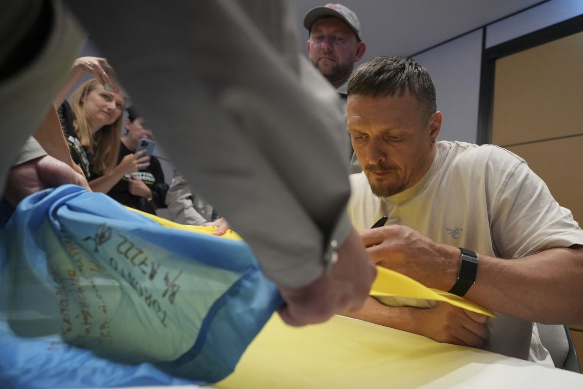 Radikálne rozhodnutie. Rusi nemali s Oleksandrom Usykom žiadne zľutovanie