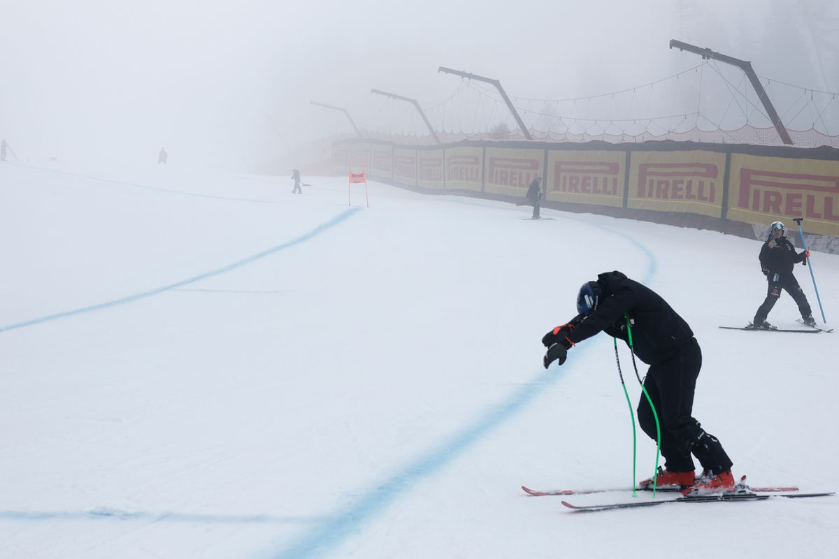 Zjazd vo Val Gardene museli preložiť. Počasie povedalo nie