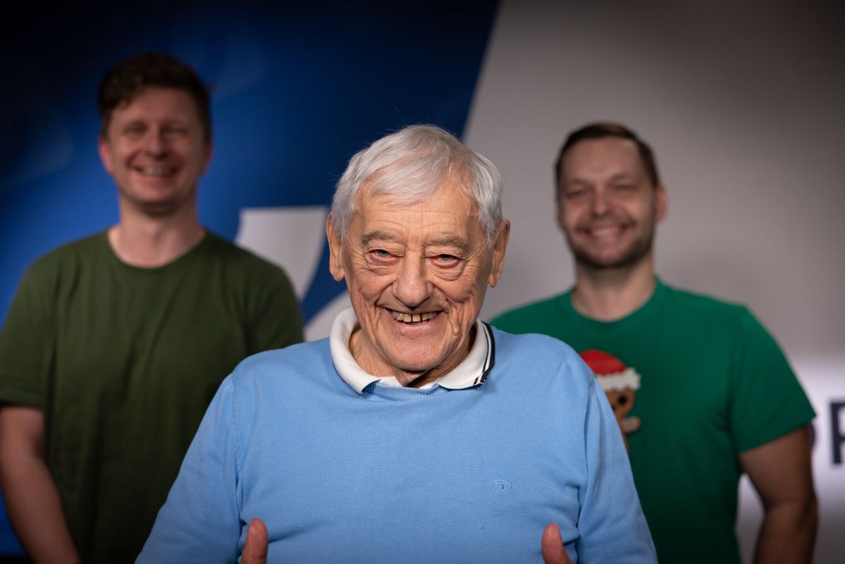 GÓLY Z BUFETU Golonka mal byť prvý Európan v NHL, lákal ho aj Mikita. Namiesto Ameriky takmer skončil v márnici