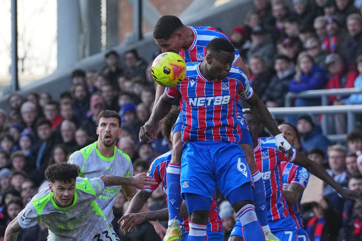 Toto Liverpoolu nevyšlo. Mladý obranca posilnil najväčšieho konkurenta z uplynulých rokov