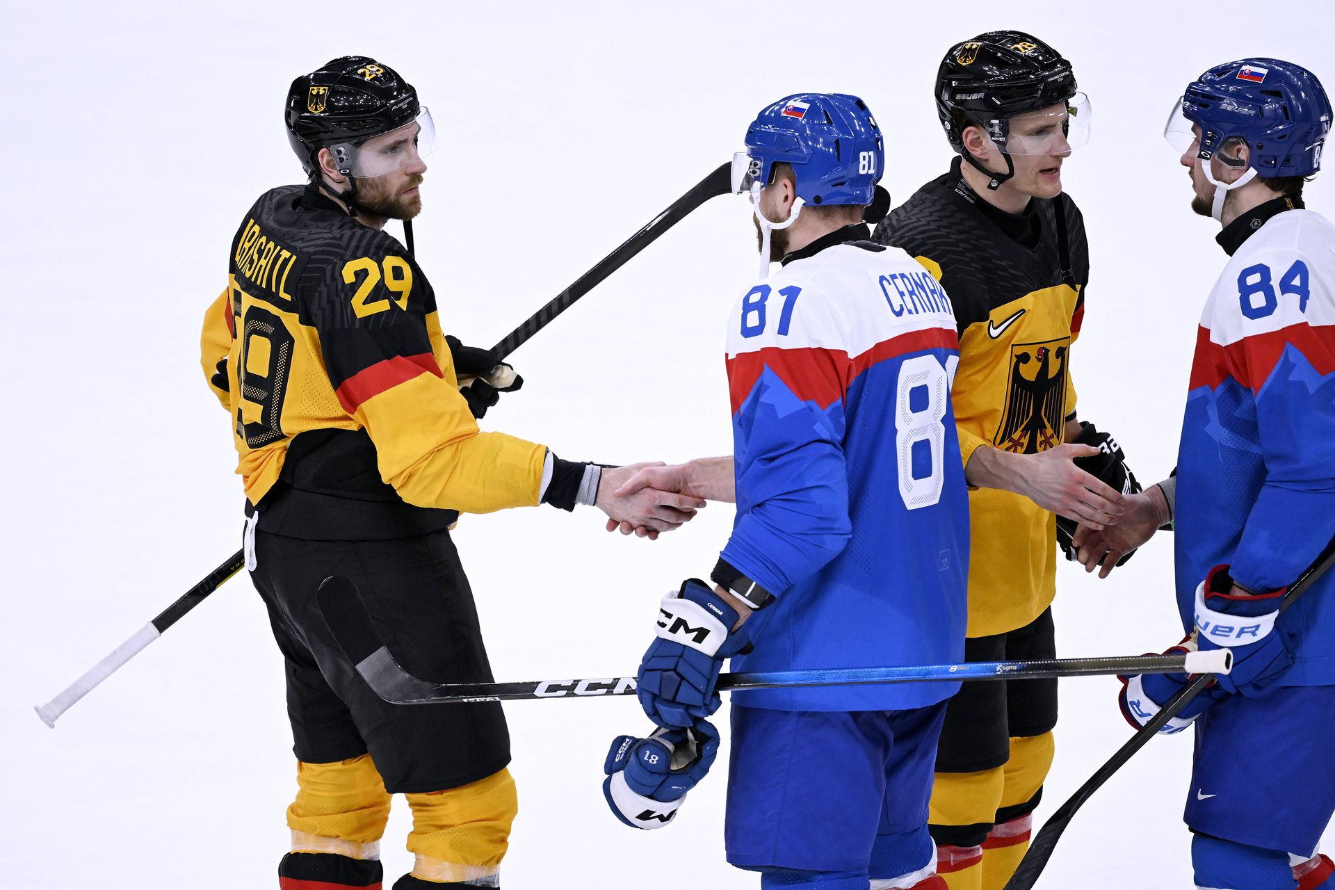 Slovensko - Nemecko (Leon Draisaitl, Erik Černák) / ZOH 2026