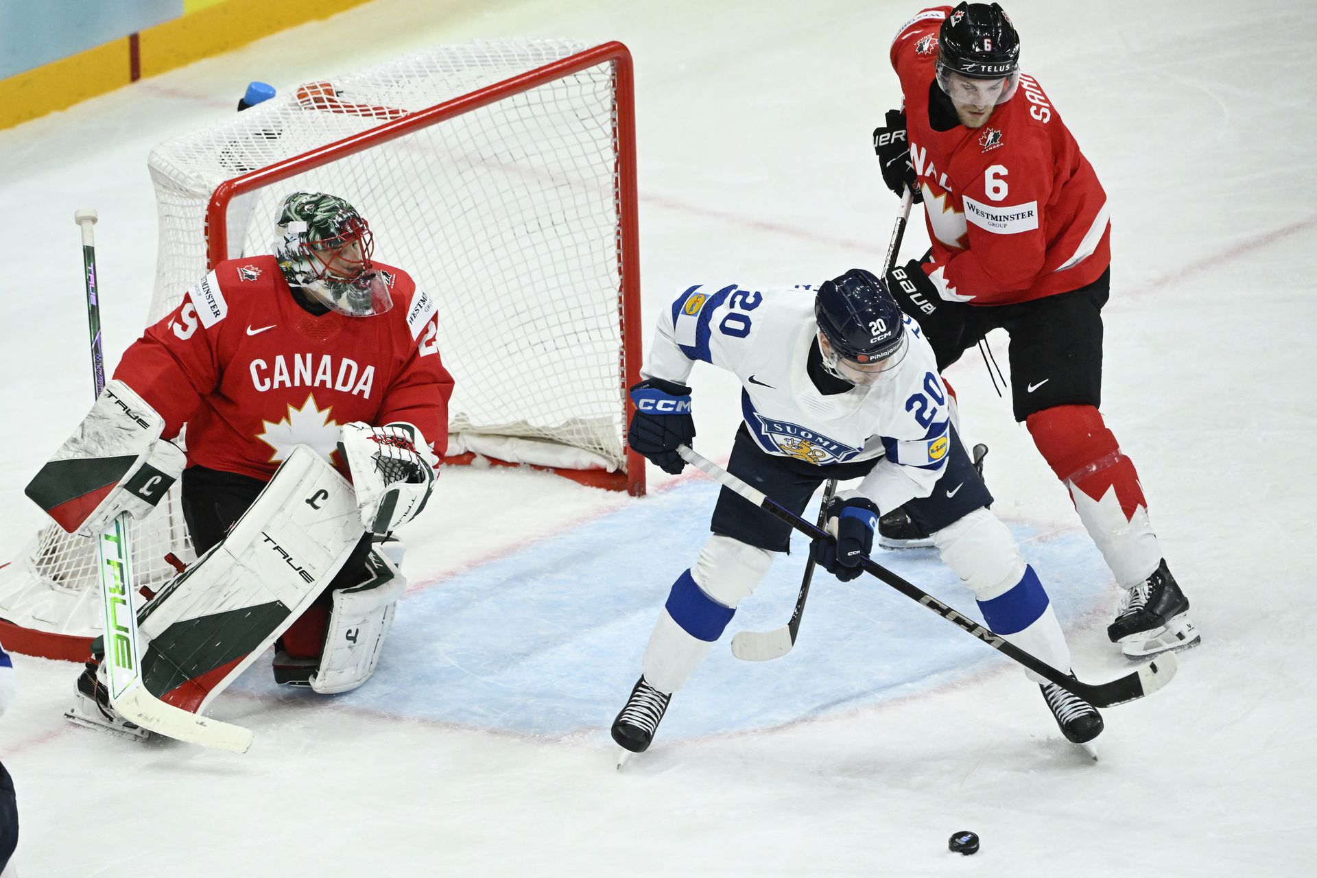 Kanada - Fínsko (MS v hokeji 2025). Zdroj: SITA/AP