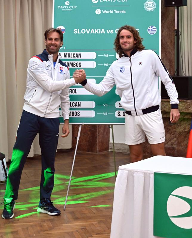 ONLINE Norbert Gombos - Stefanos Tsitsipas / Davis Cup
