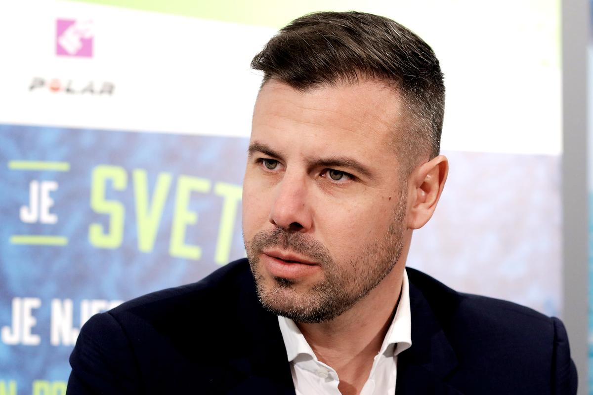 Svetový biatlon má nového šéfa. Rusi a Bielorusi dostali nekompromisnú stopku aj na ďalšiu zimu